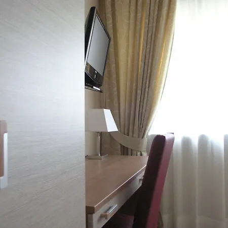 Hotel Smeraldo Torino-3
